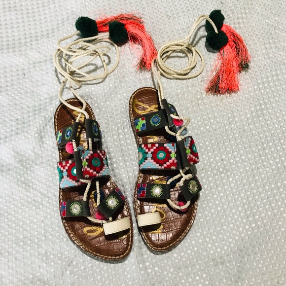 Sam Edelman boho tasseled Gretchen Sandals - Picture 4 of 7